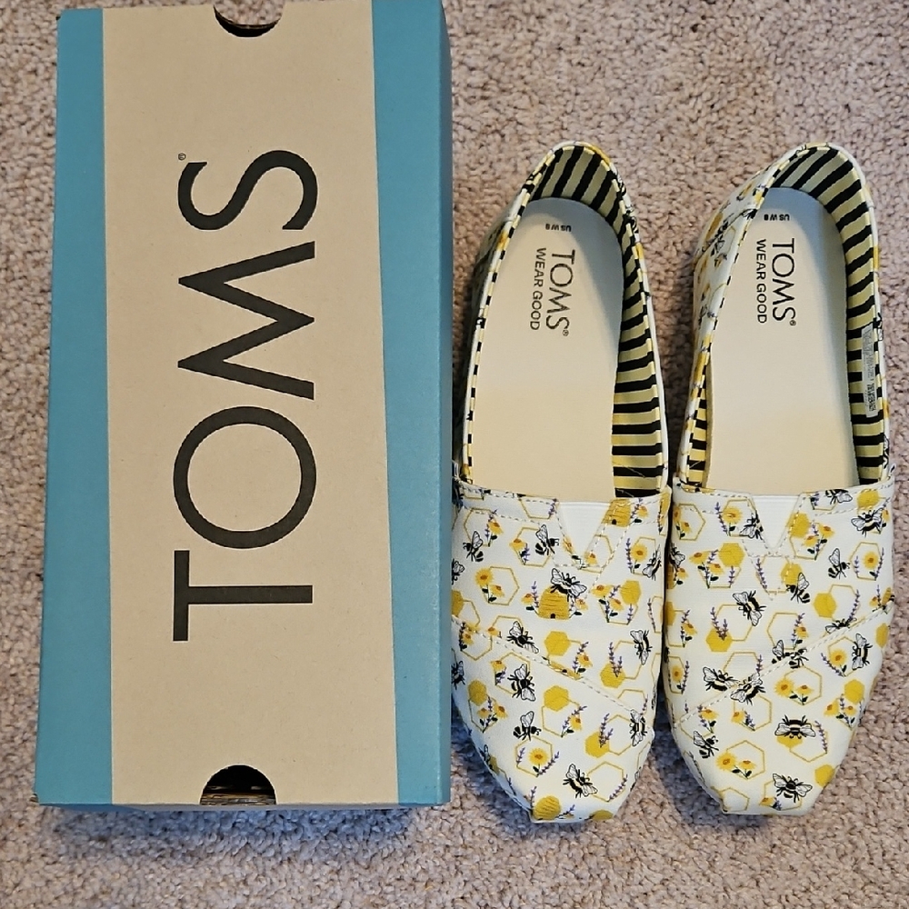 TOMS Floral Bee Print Alpargata Size 8